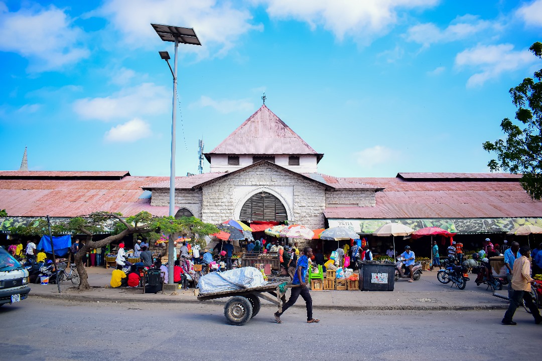 Stone Town Tour, Prison island Tour & Nakupenda beach safari moment